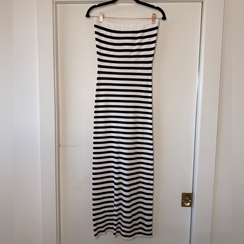 Altar'd State Black and White Strapless Dress